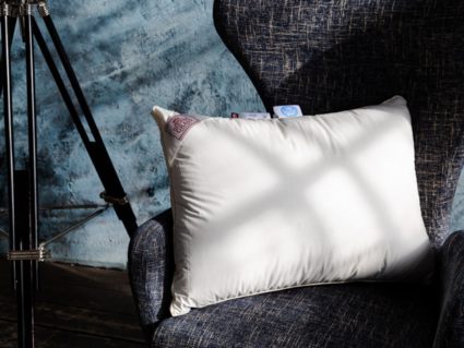 Подушка German Grass Queen Down Grass упругая